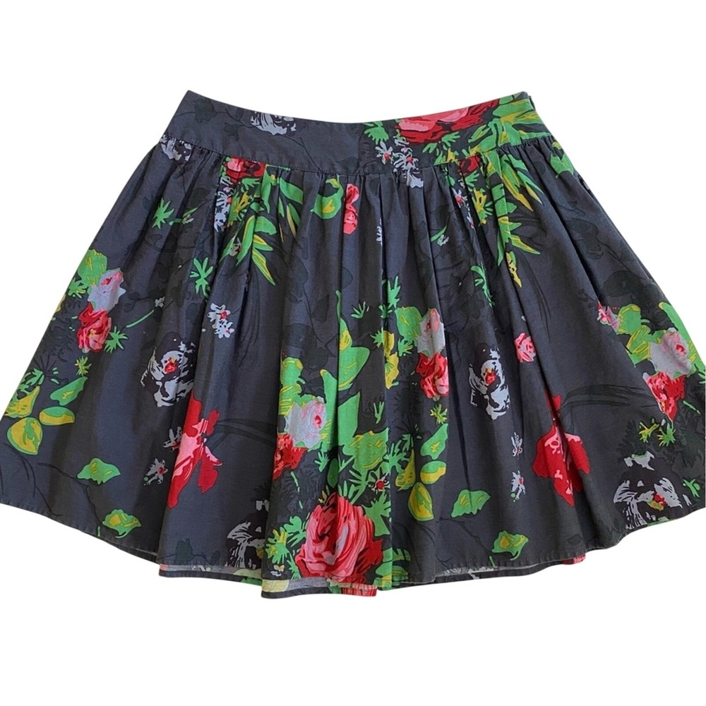 Lux Women's Circle Mini Skirt Size Small High Rise Floral‎ Pleated Fit and Flare